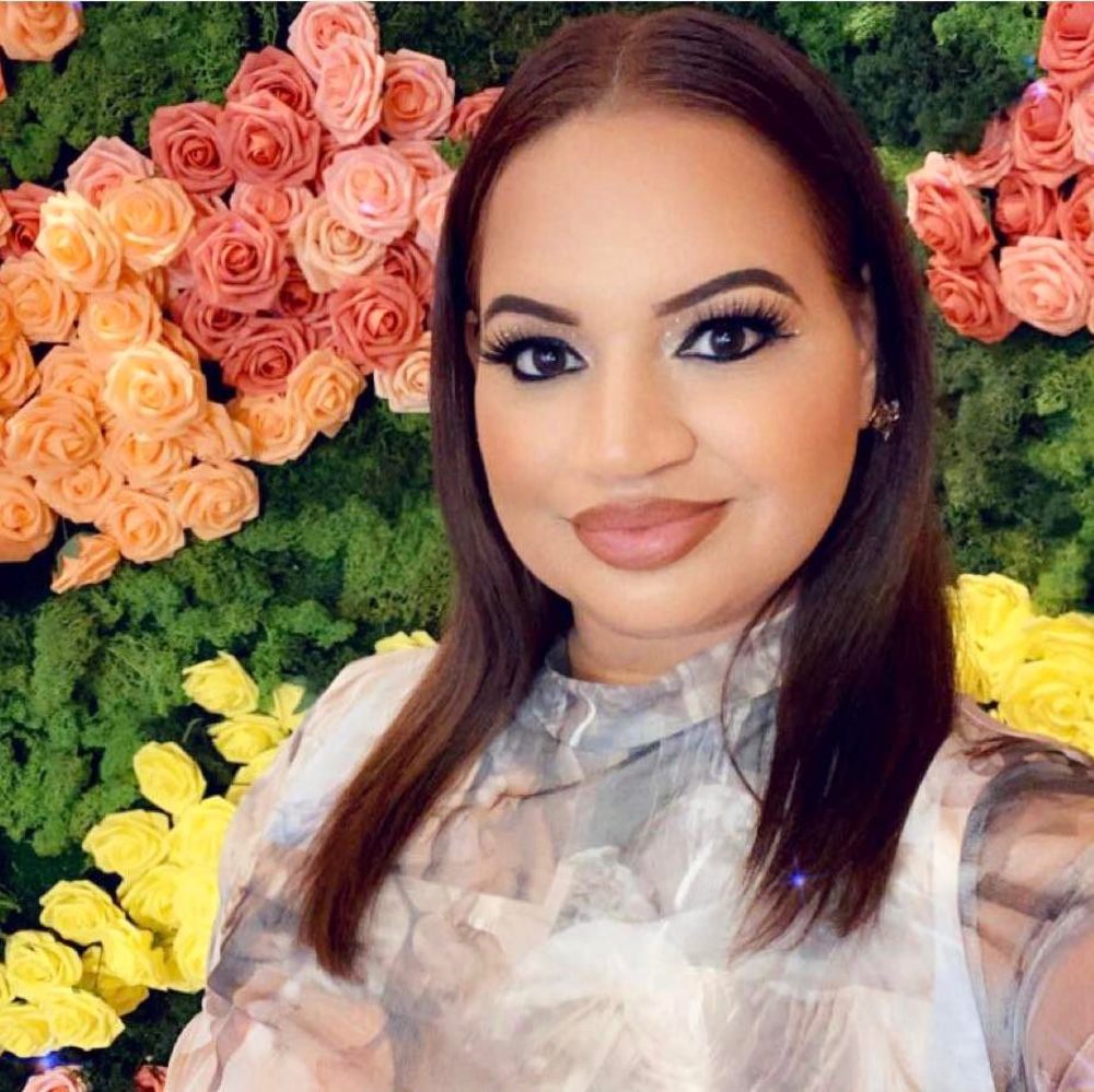 Meet your Posher, Natasha